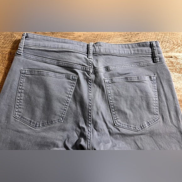 Uniqlo Jeans Mens Size 31x34 Blue /Grayish  Denim Selvedge Light Wash Pants - Picture 5 of 7